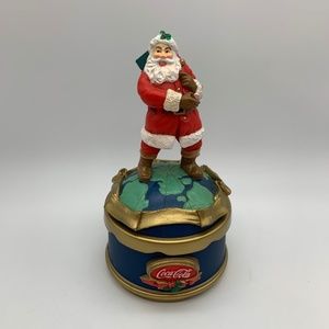 Vintage Coca-Cola Santa Claus Delivering Presents Christmas Spinning Music Box